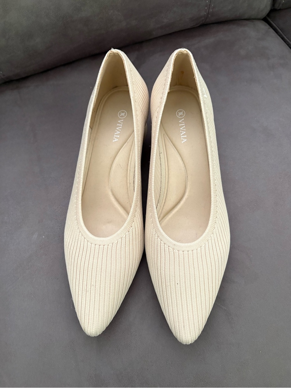 Vivaia Women's Pointed Knit Flat in Light Beige